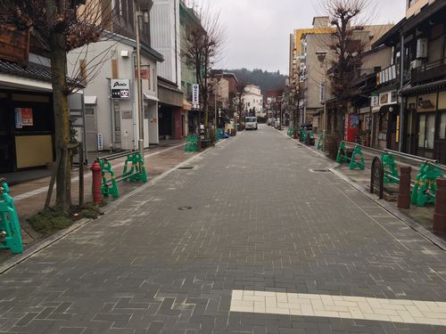 本町通りの再舗装工事完了！